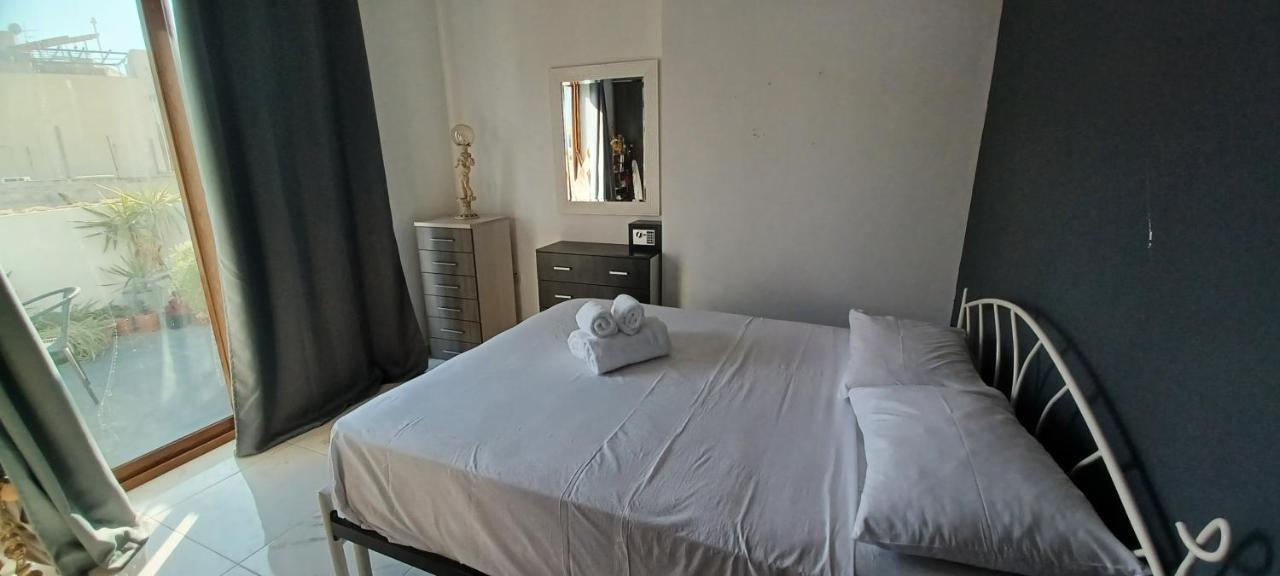 The View Penthouse Apartment Cospicua Luaran gambar