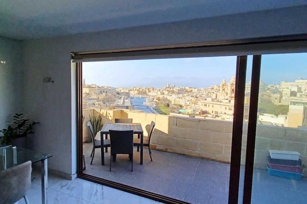 The View Penthouse Apartment Cospicua Luaran gambar